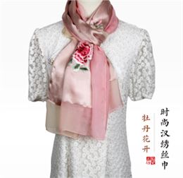 时尚汉绣丝巾